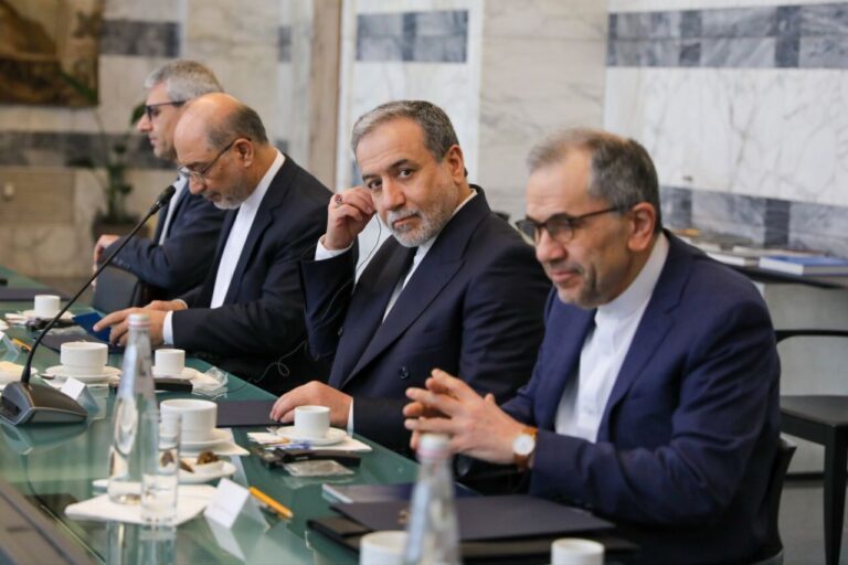 المفاوضات الإيرانية الأميركية: هل تبصر نتائجها النور؟