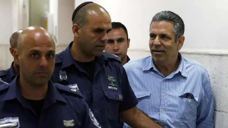 حرب الجواسيس.. كيف تمكنت طهران من تجنيد وزير إسرائيلي للعمل لصالحها؟